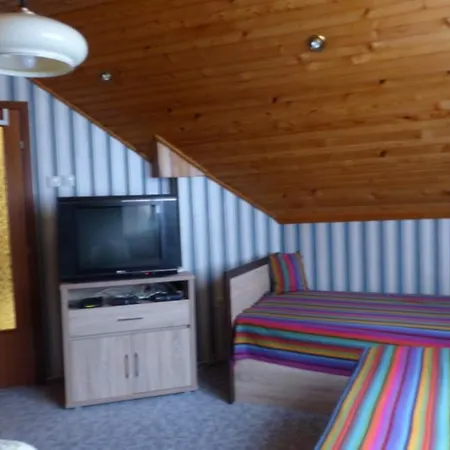 Cedar House Apartman